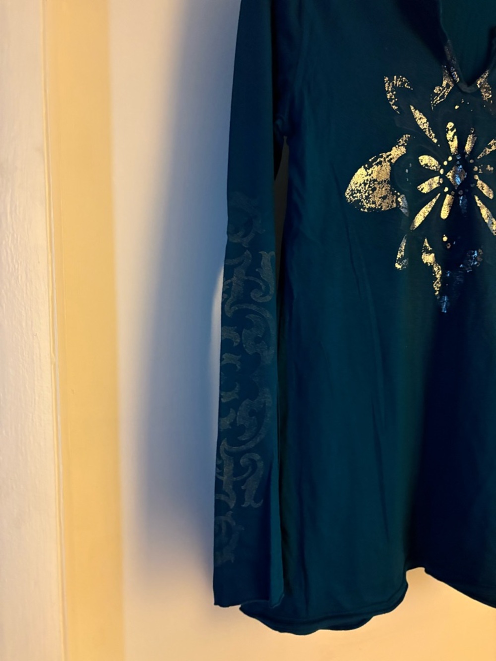 Bundle of 3 Long Sleeve V-Neck Tops - Navy, Teal and Gray - Picture 7 of 13